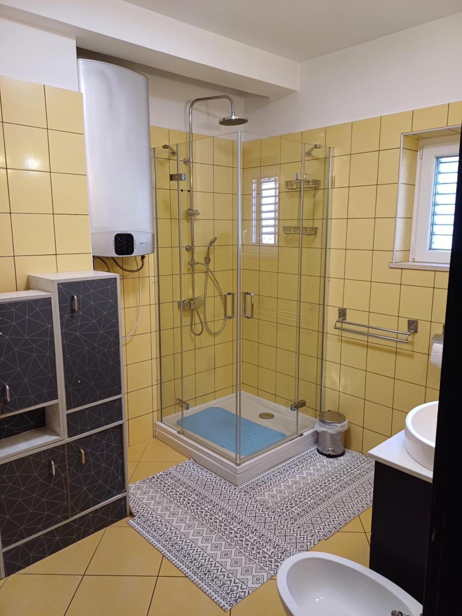 Apartment Denis Сень Екстер'єр фото